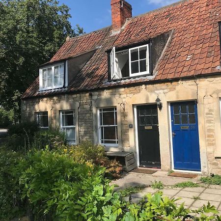 Ham Tree Cottage Trowbridge Dış mekan fotoğraf