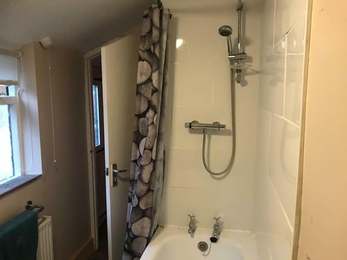 Ham Tree Cottage Trowbridge Dış mekan fotoğraf