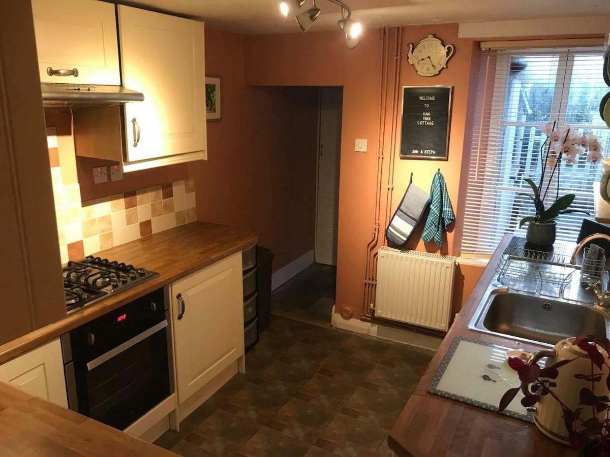 Ham Tree Cottage Trowbridge Dış mekan fotoğraf